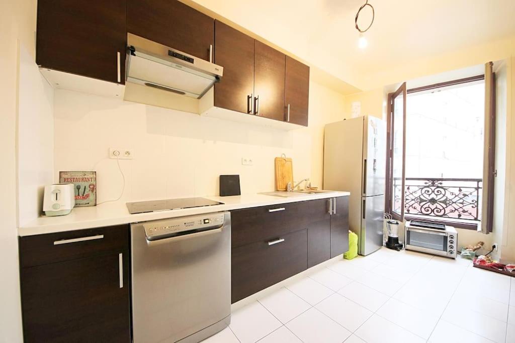 Eiffel Tower Paris Apartment Exterior photo